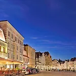 Mader Otel 4*