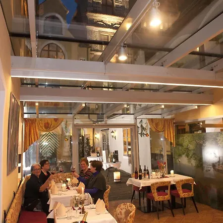 Mader Hotel